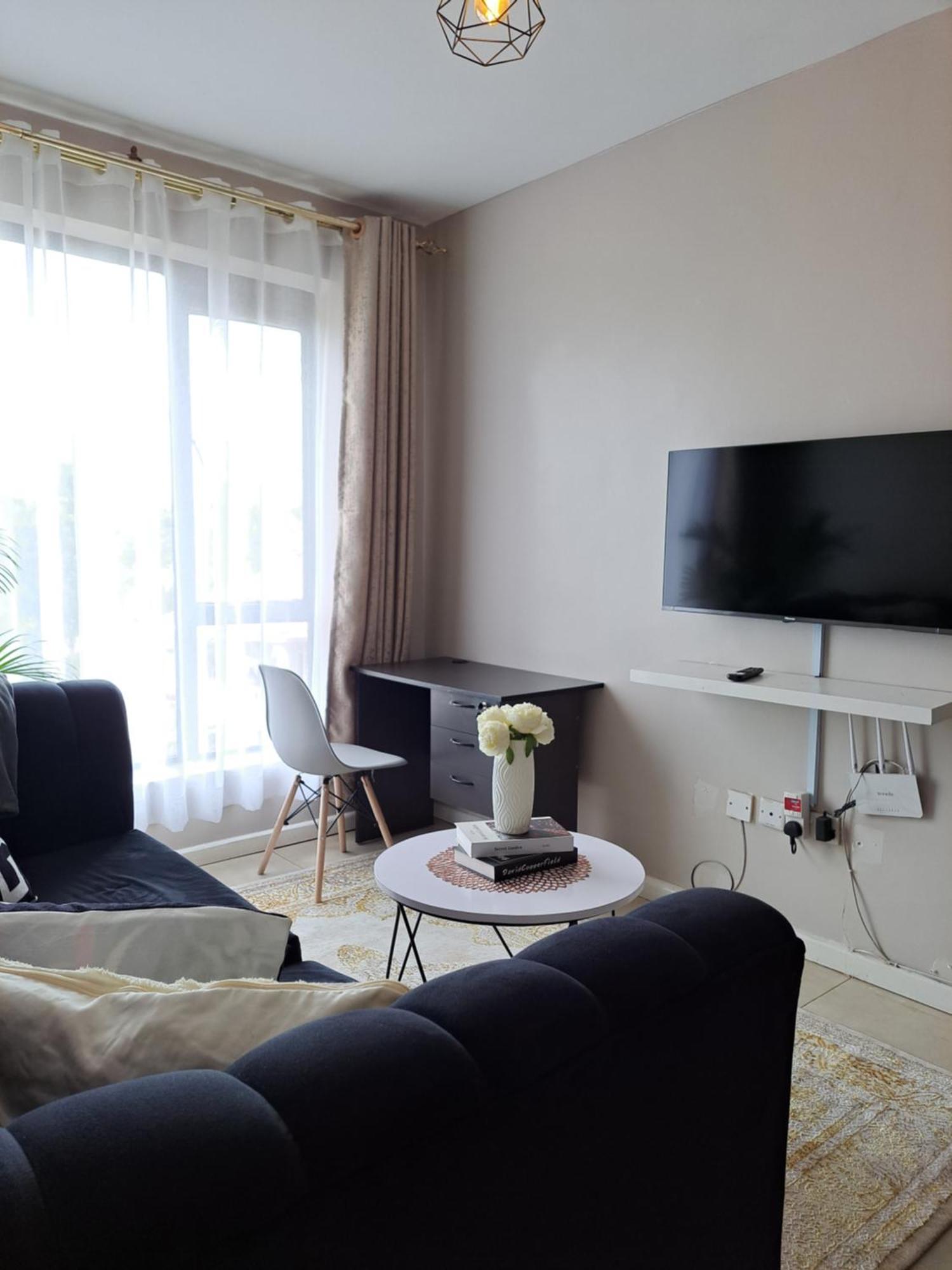 Modern One Bedroom Apartment Kiambu Luaran gambar