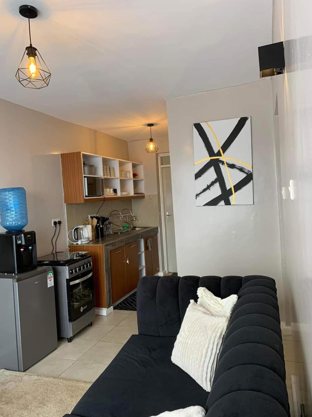 Modern One Bedroom Apartment Kiambu Luaran gambar